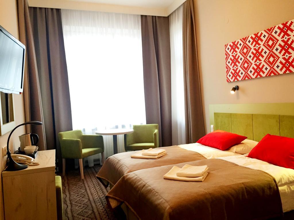 Hotel *** Nat Krynica Zdroj Exterior photo